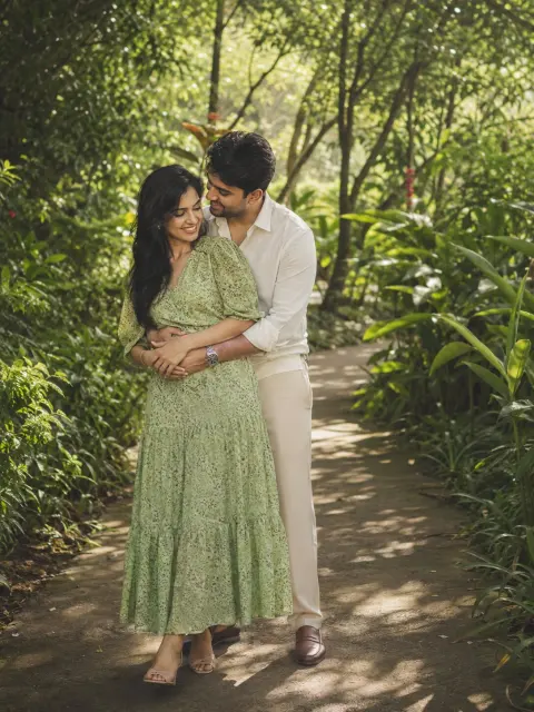 Botanical Garden Couple